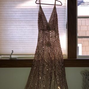 Alamour The Label
rose gold sequin gown